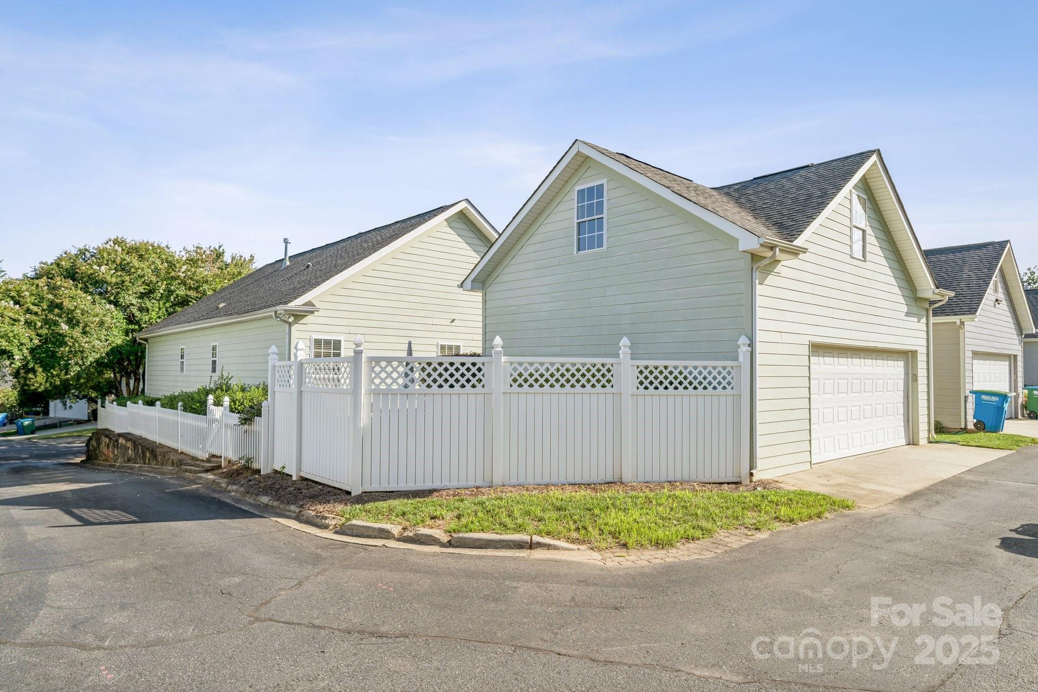 The Cottages - Residential