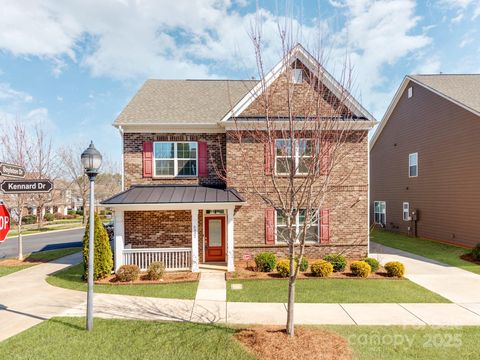 6332 Kennard Drive Charlotte NC 28216