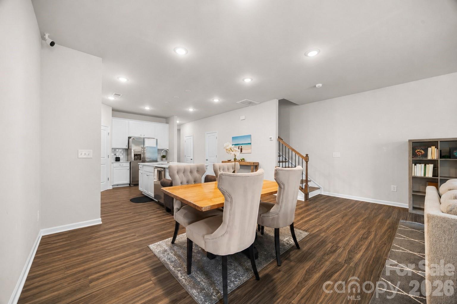 Elizabeth - Residential