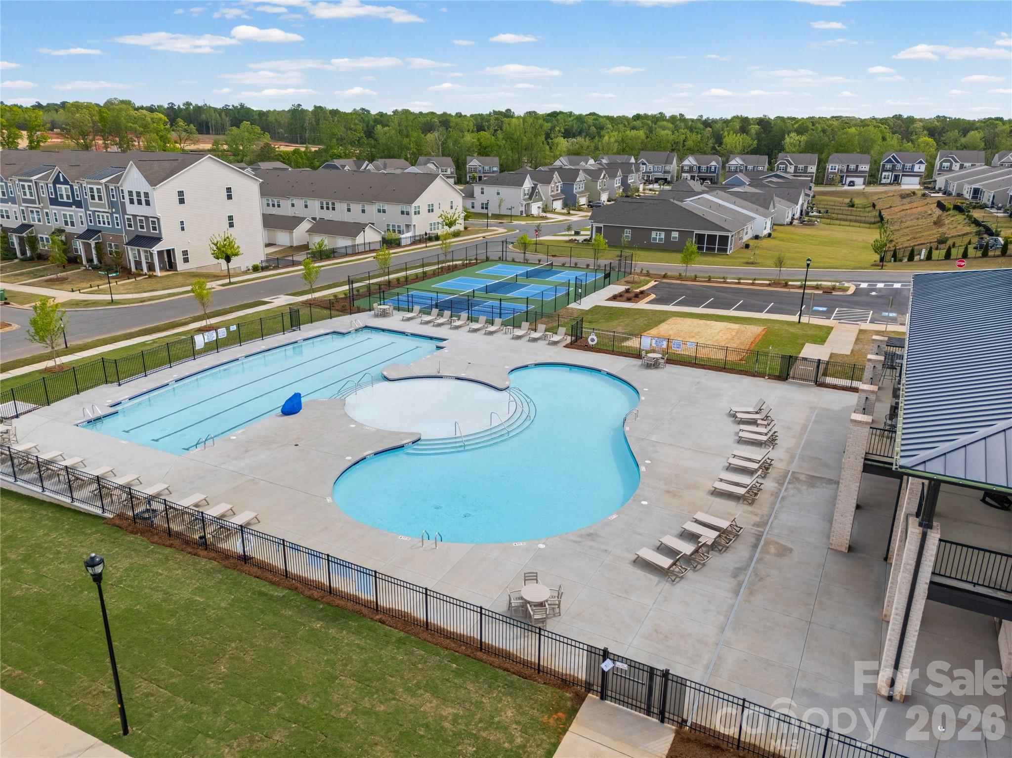 Elizabeth - Residential
