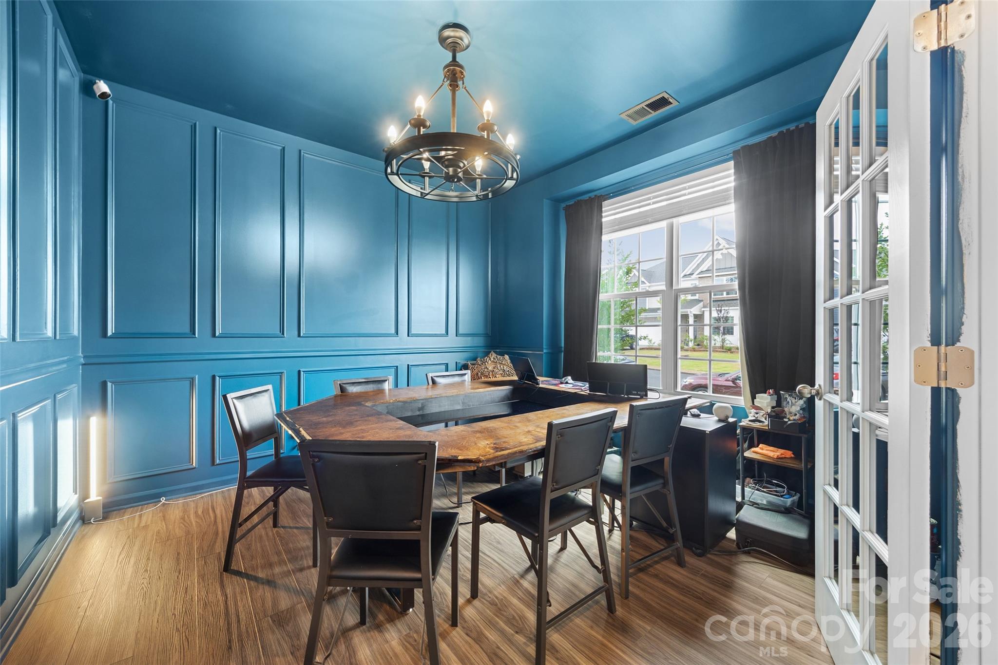 Elizabeth - Residential