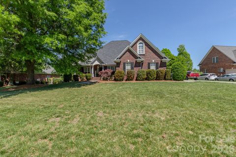 Photo of 218 Kaitlyn Lane, Kings Mountain, NC 28086 (MLS # 4371077)