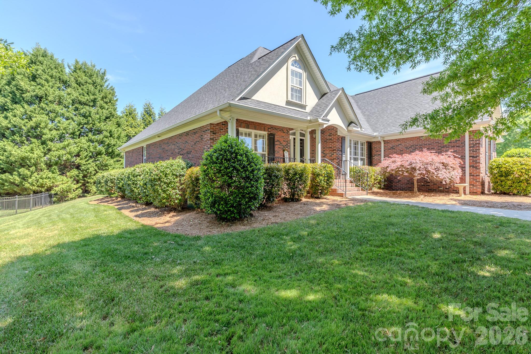 Hall Crossing - Residential