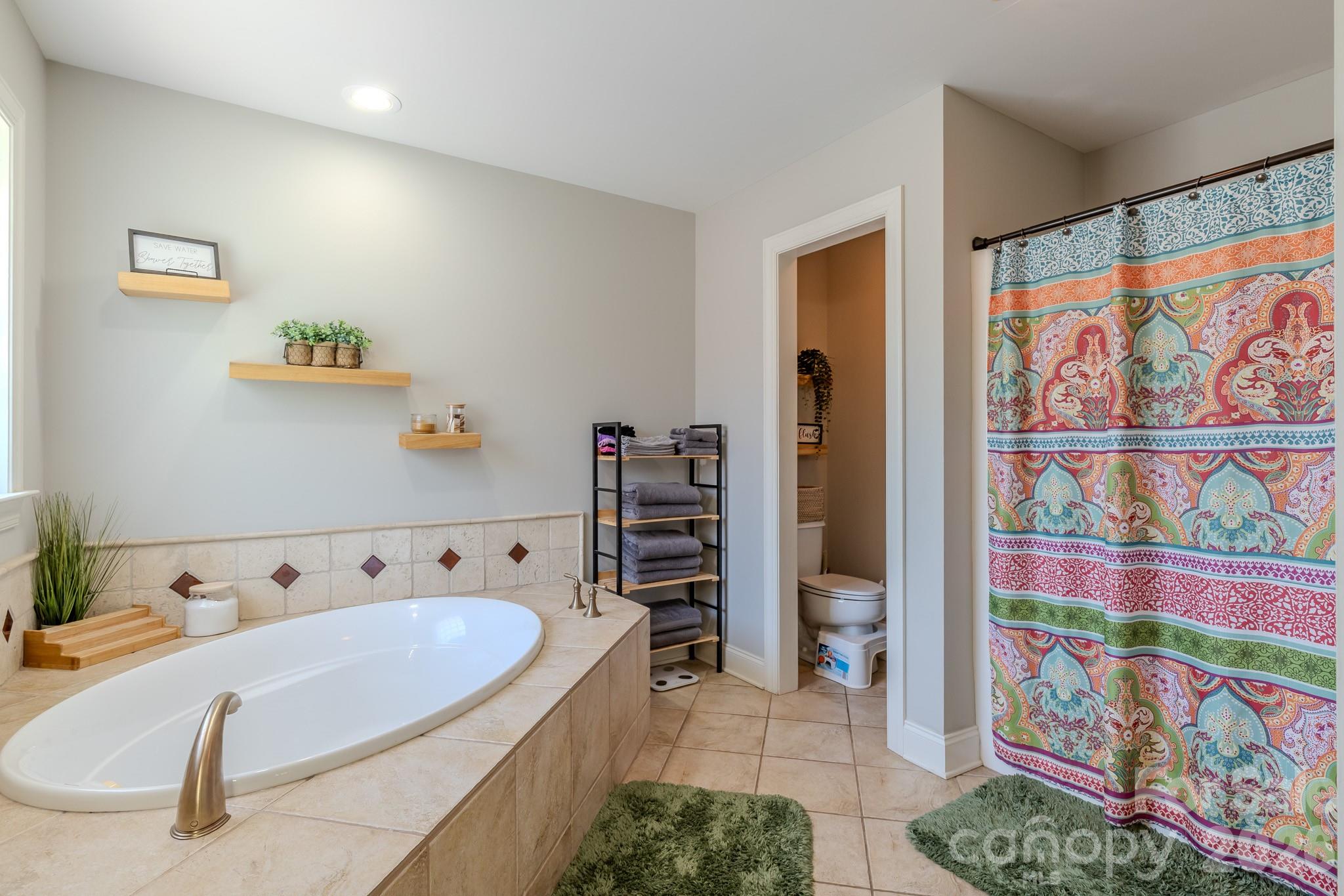 Hall Crossing - Residential