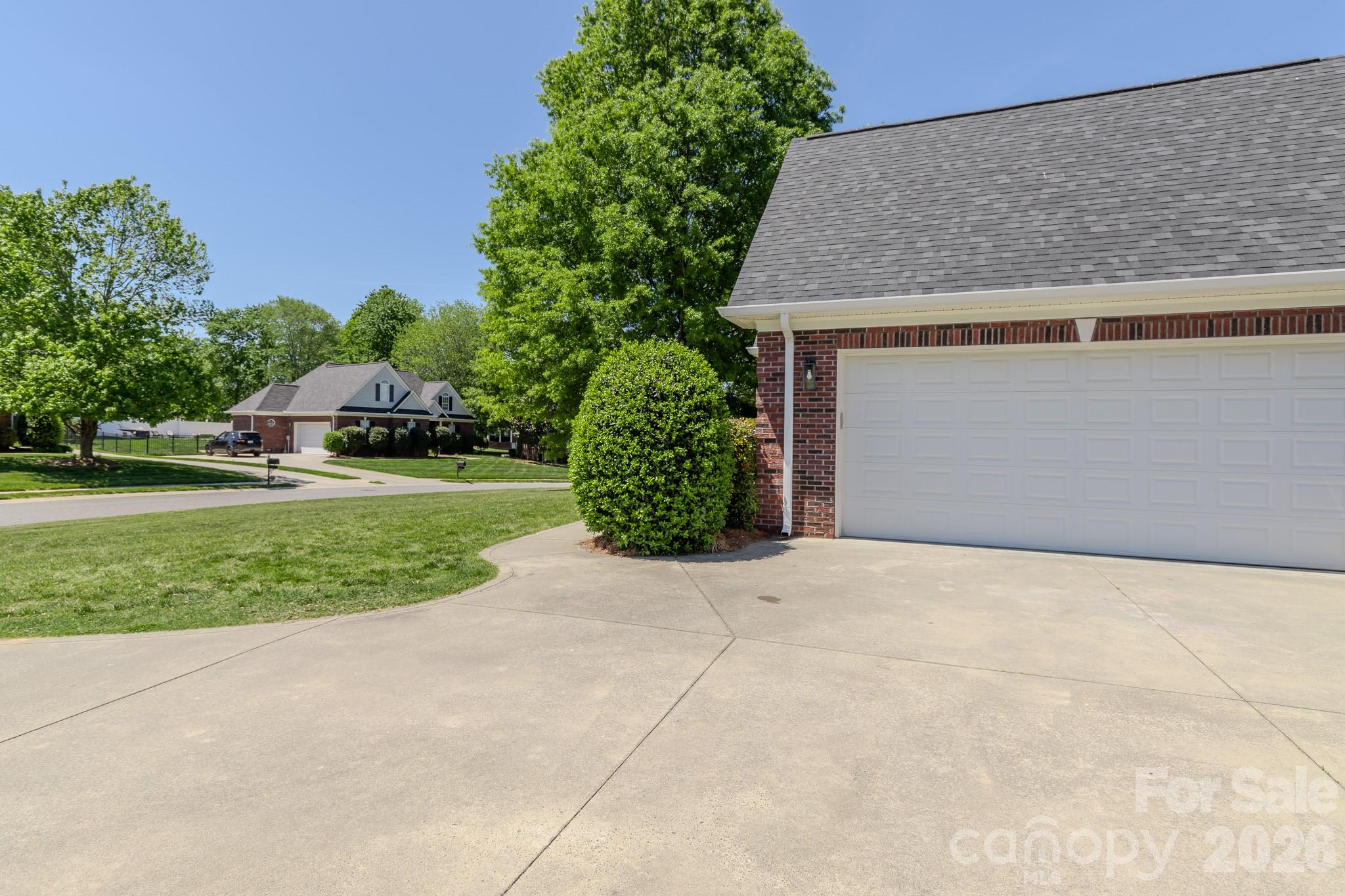 Hall Crossing - Residential