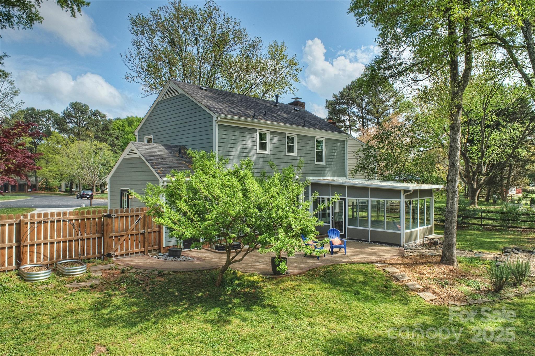 Raeburn - Residential