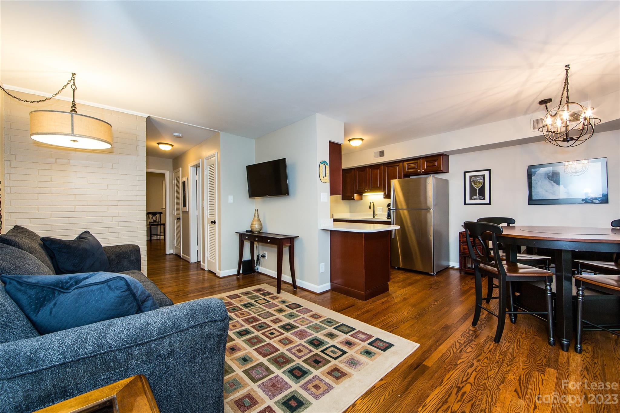 Myers Park - Residential Lease