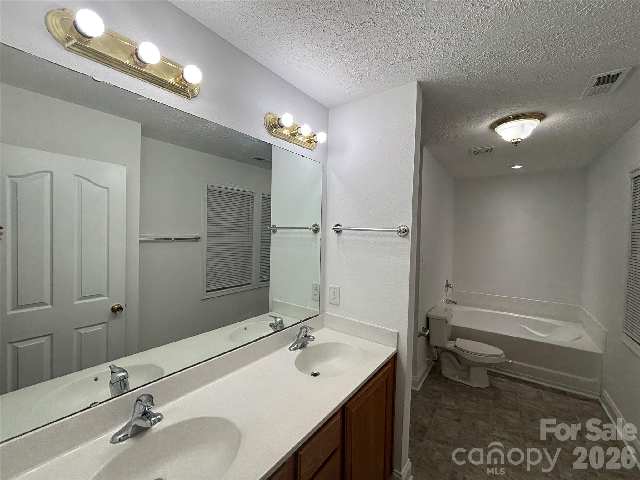 Highland Creek - Residential