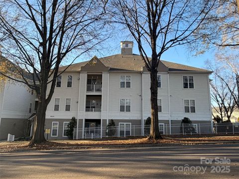 18605 Ruffner Drive 2F Cornelius NC 28031