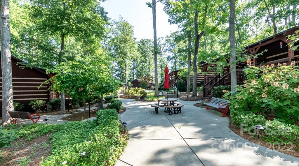 Tree Tops - Residential