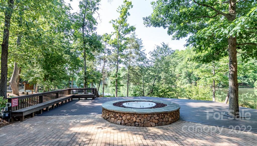 Tree Tops - Residential