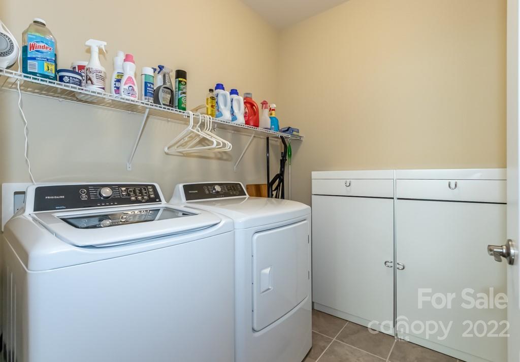 Tree Tops - Residential