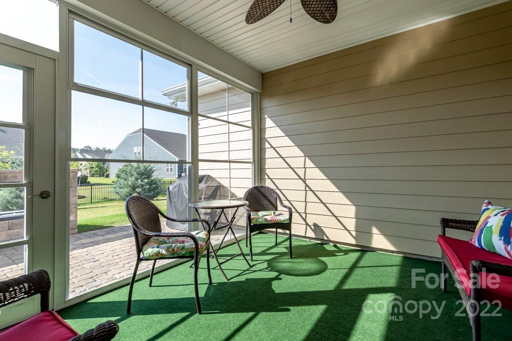 Tree Tops - Residential