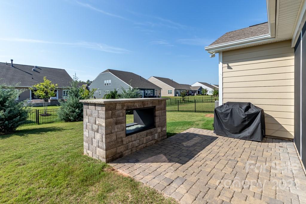 Tree Tops - Residential