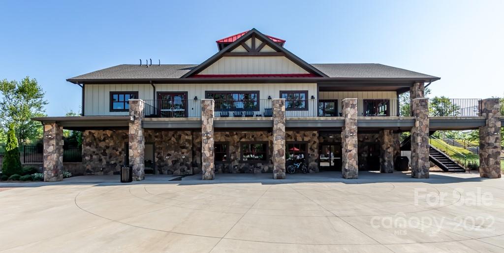 Tree Tops - Residential