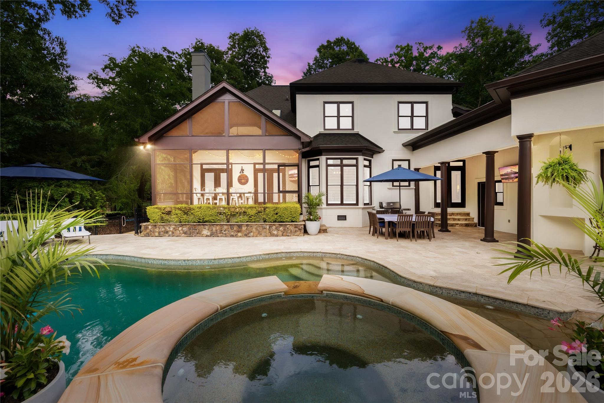 162 Dedham Loop