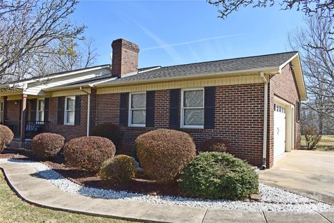 A home in Lincolnton