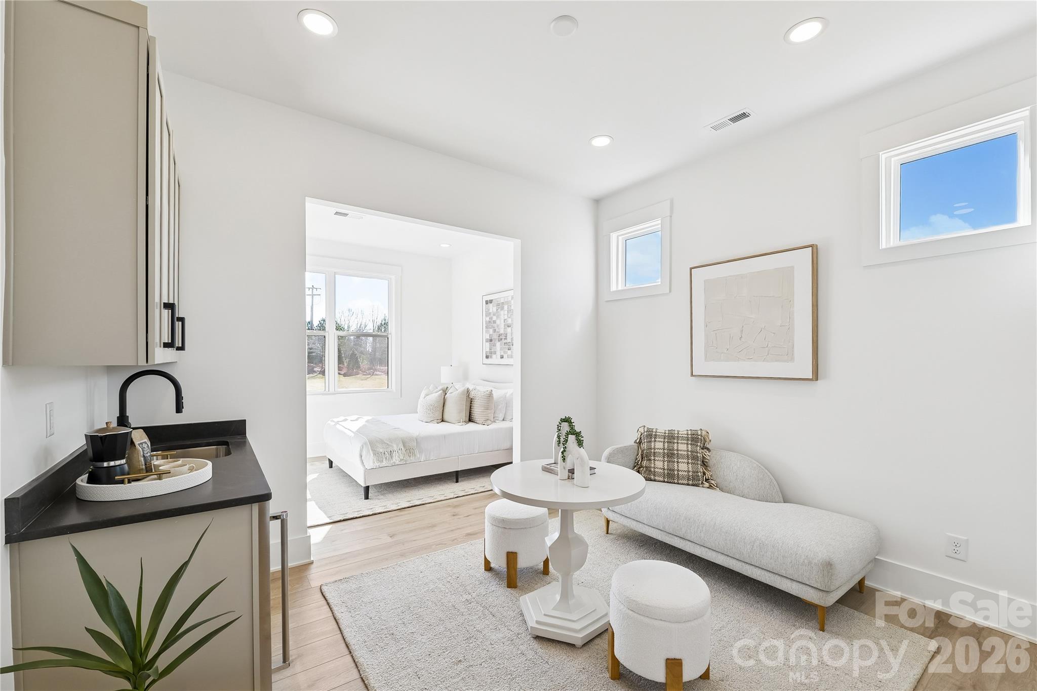 Luna Estates - Residential