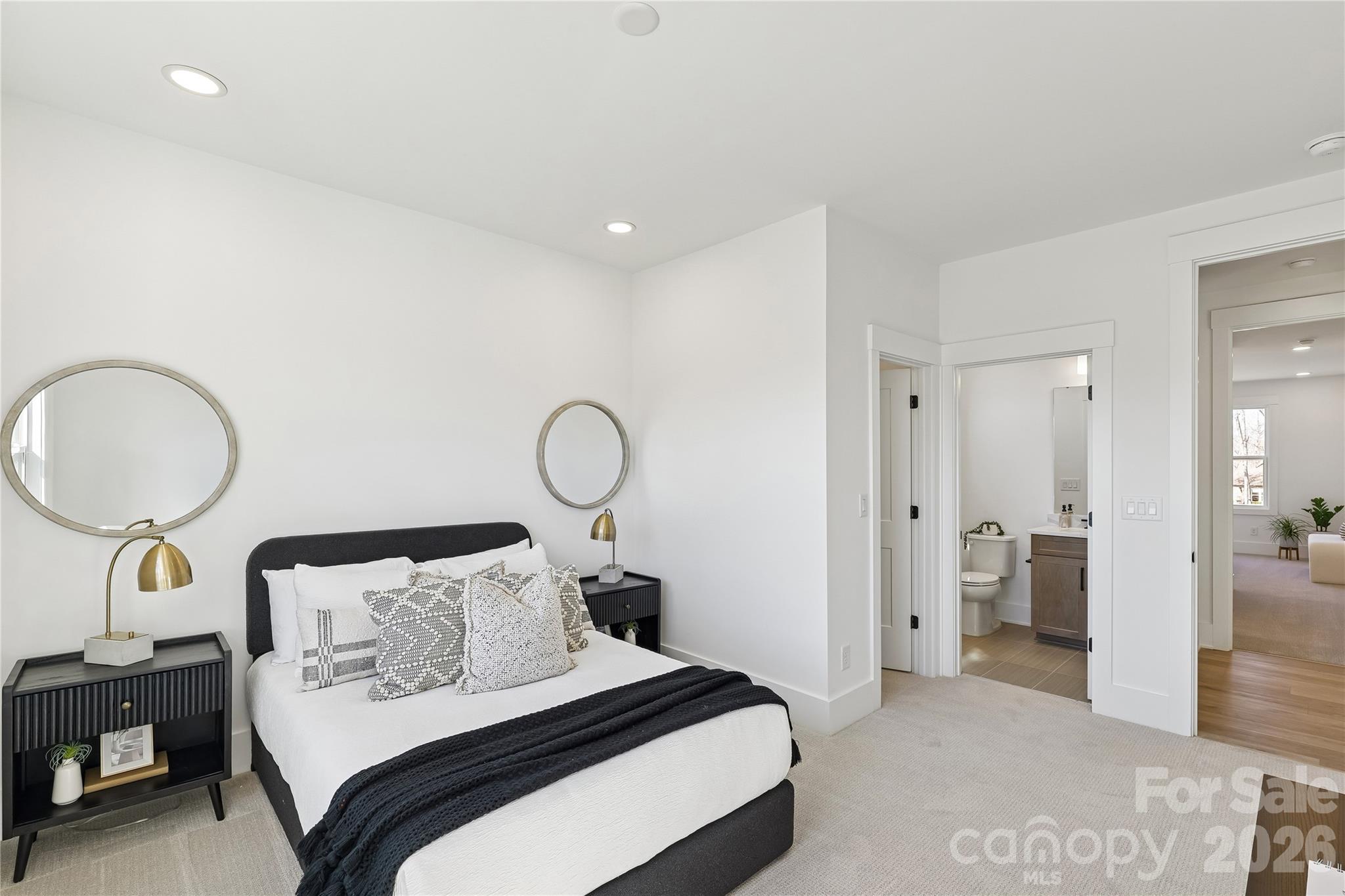 Luna Estates - Residential