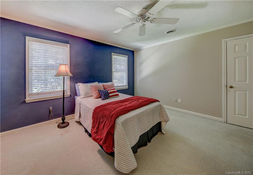 Meadow Lakes - Residential