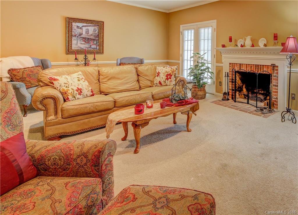 Meadow Lakes - Residential