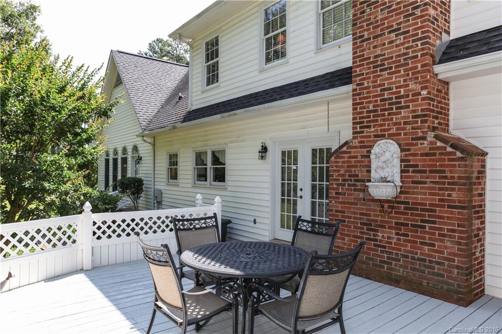 Meadow Lakes - Residential