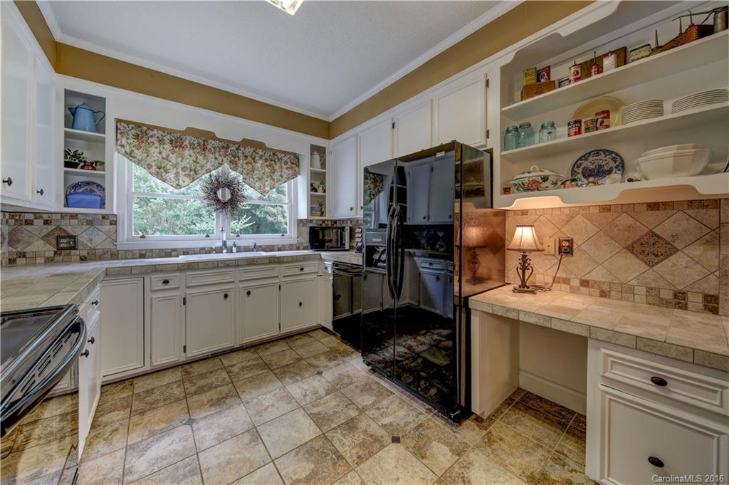 Meadow Lakes - Residential