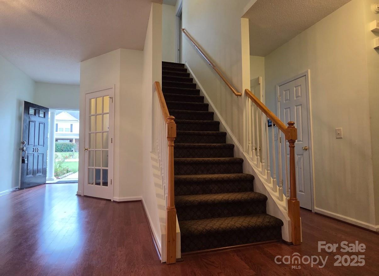 312 Baccharis Drive