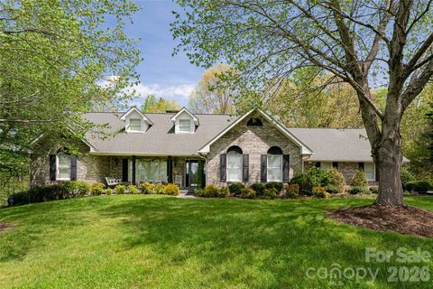 22 Moon Wood Trail Asheville NC 28806