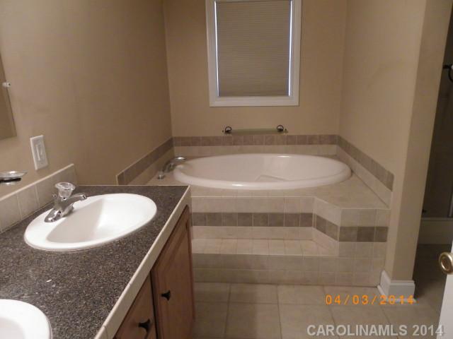 Ashley Glen - Residential