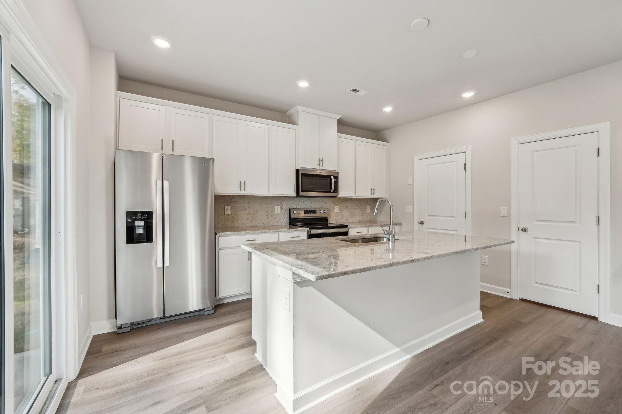 301 Alden Court