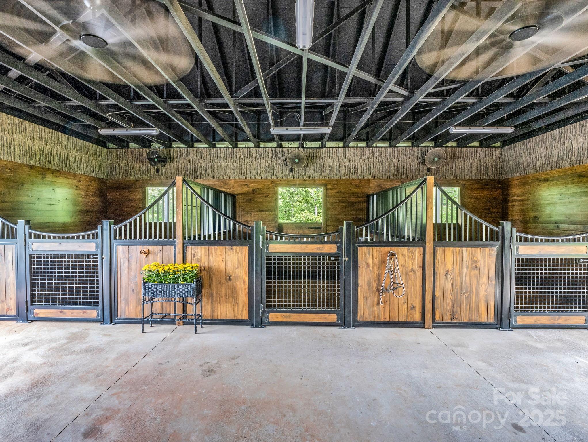 Lake Adger - Residential