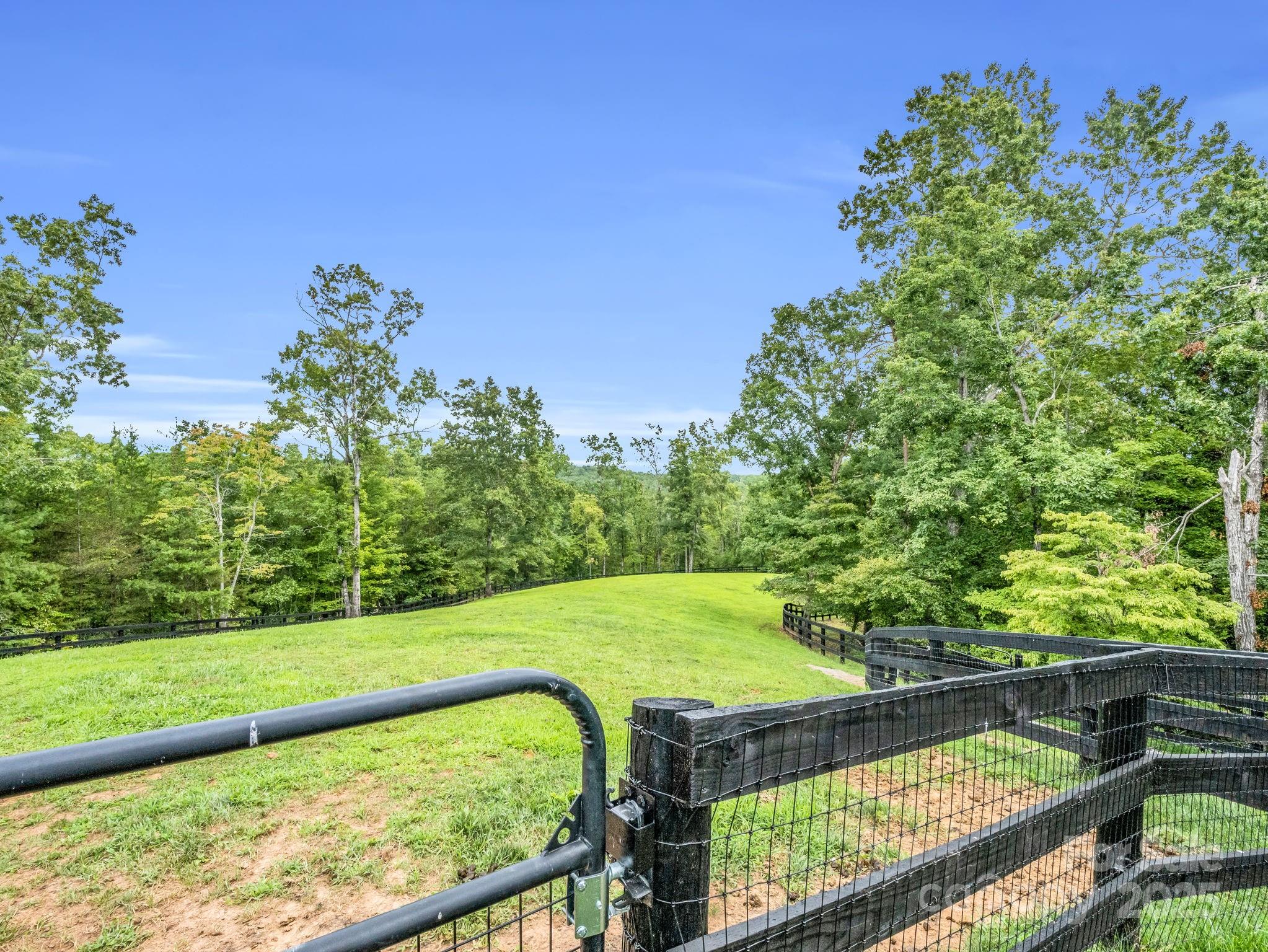 Lake Adger - Residential