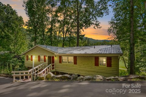 386 Country Club Drive Canton NC 28716