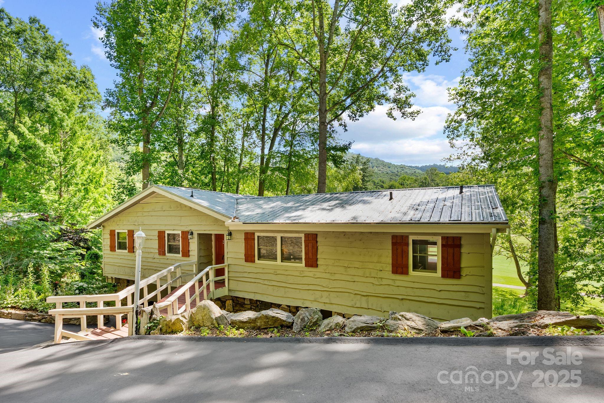 386 Country Club Drive C6