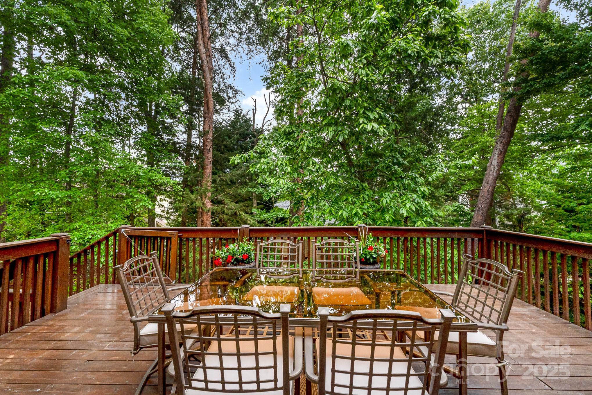 Lake Shore - Residential