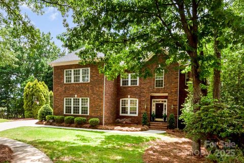 1654 Scotch Pine Lane Fort Mill SC 29708