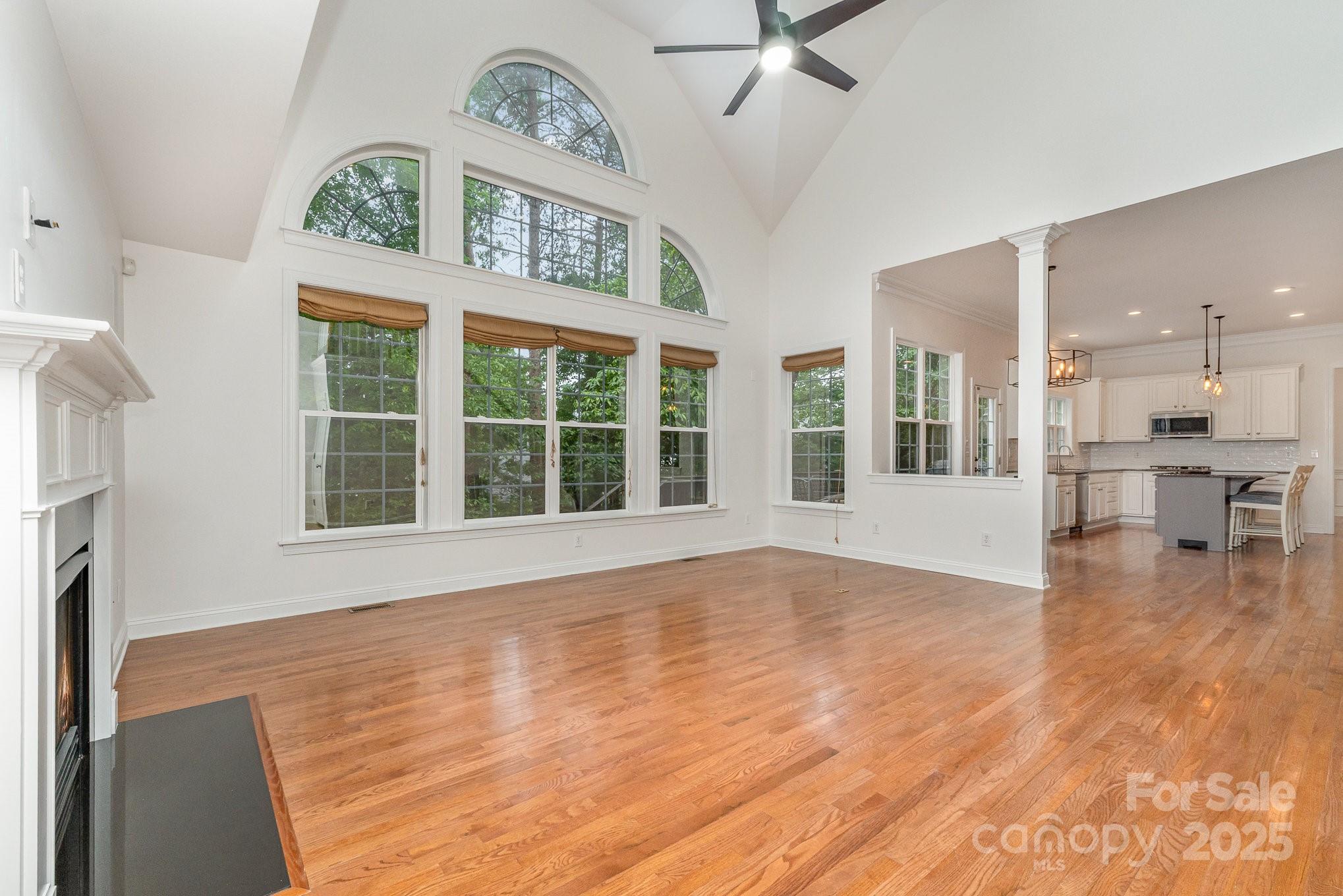 Lake Shore - Residential