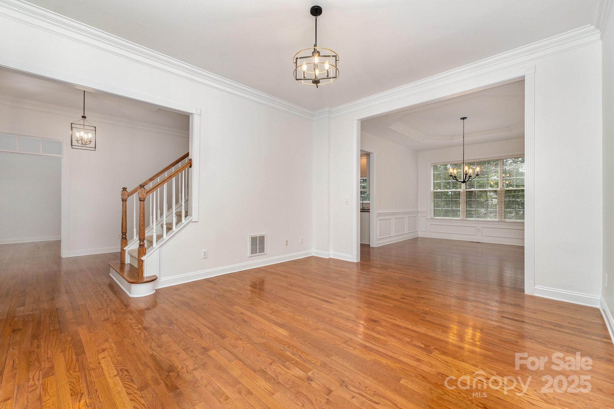 1654 Scotch Pine Lane