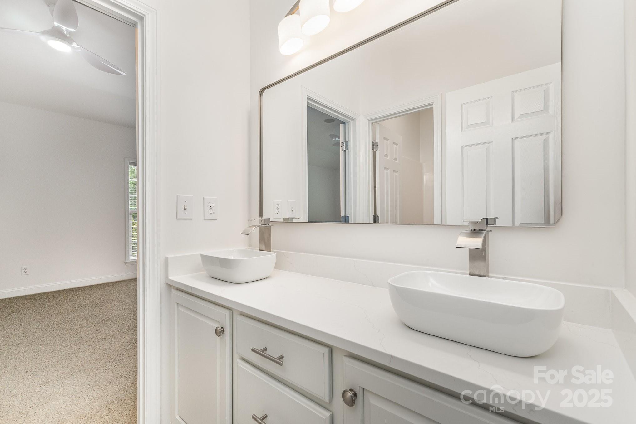 Lake Shore - Residential