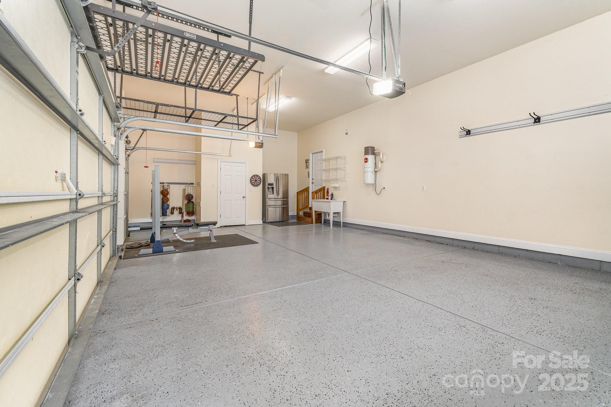 Lake Shore - Residential