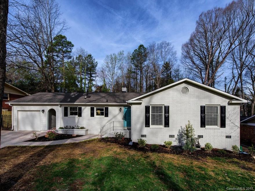 This beautifully renovated home in the tranquil Montclaire neighborhood has an open floor plan concept with plenty of room for living and entertaining.  Features include hardwood floors, gas fireplace, kitchen w/stainless steel appliances, wine refrigerator, master bedroom en-suite w/soaker tub, laundry room, one car garage, and a brick patio with a fenced backyard. New HVAC system, plumbing and electrical. The fixtures and appointing of this home make it warm, inviting and move in ready!