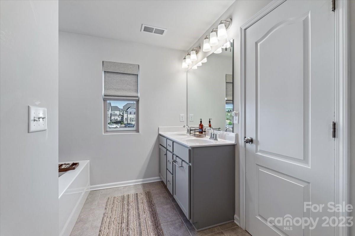 The Greens - Residential