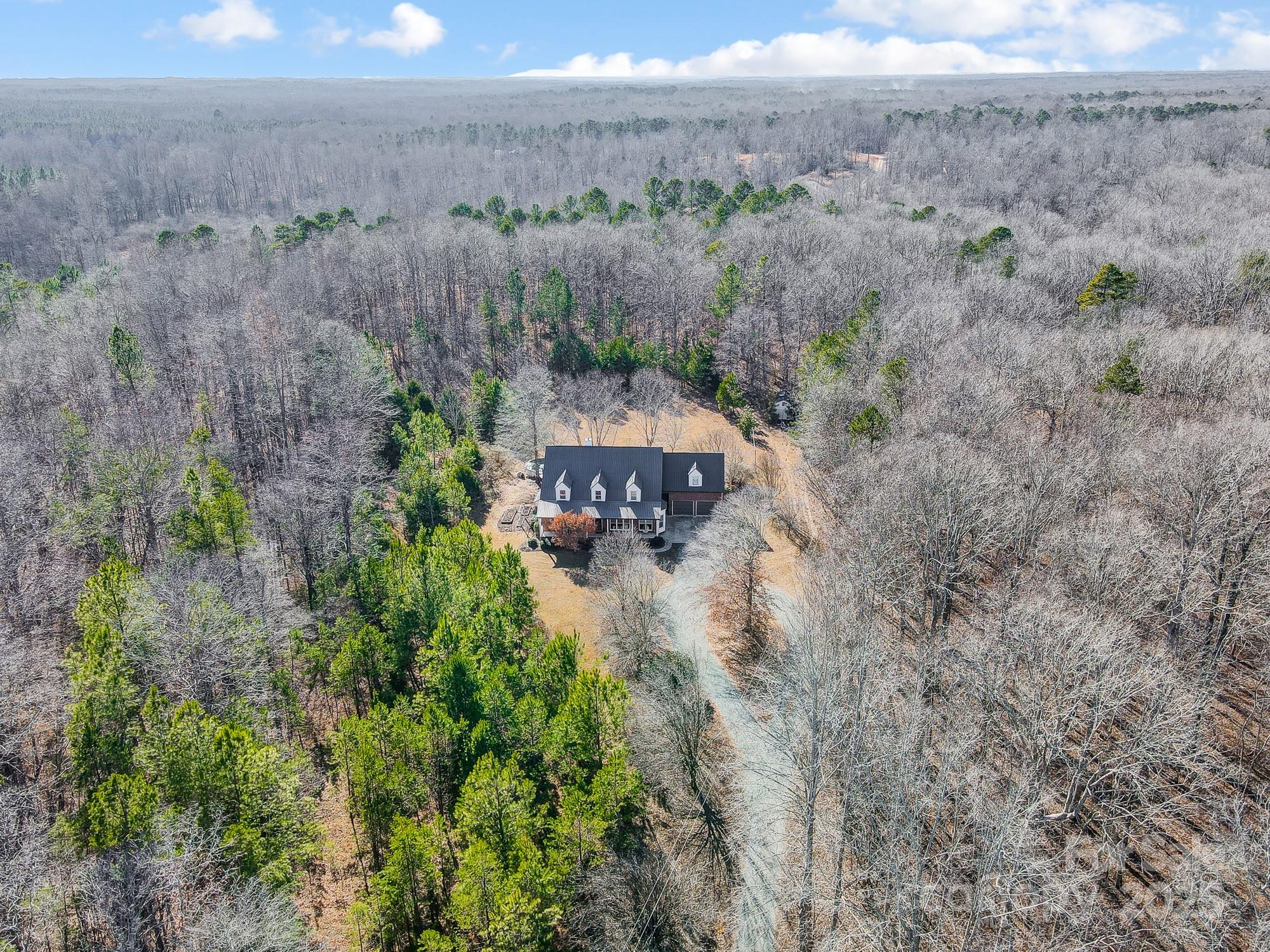 6610 Rolling Ridge Drive