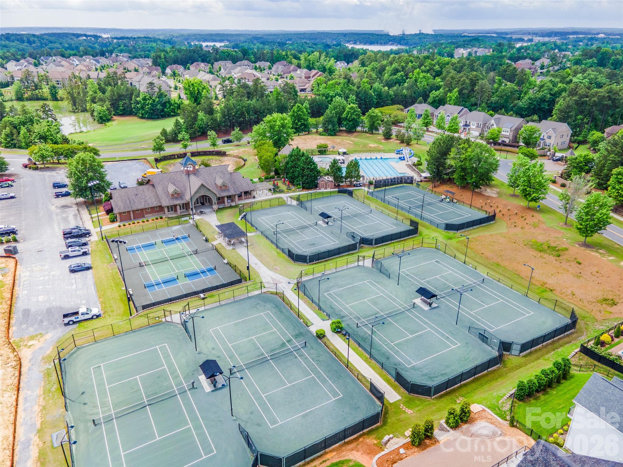 The Palisades - Residential