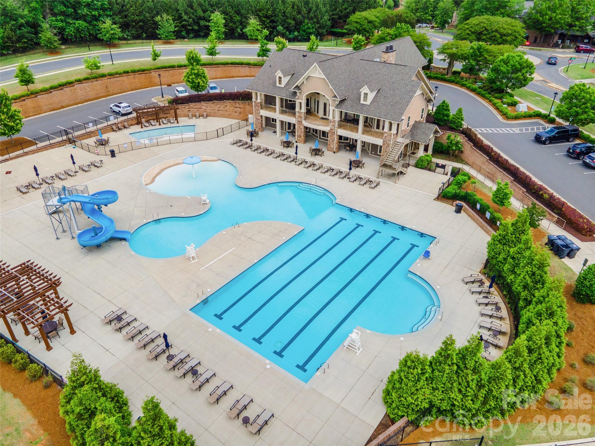 The Palisades - Residential