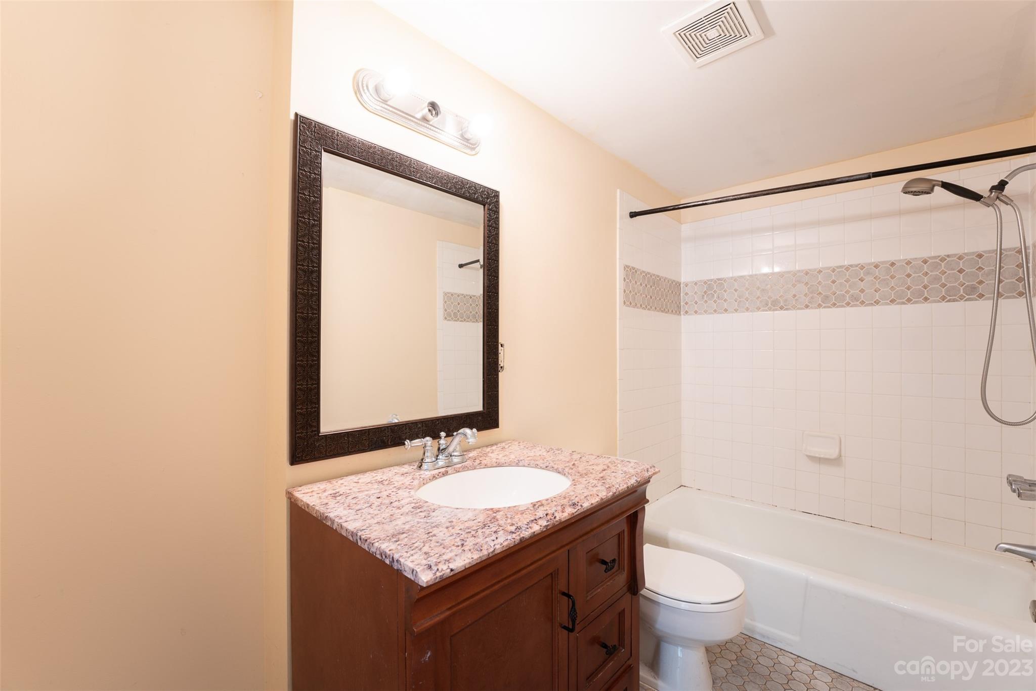 Berkshire On Lawyer - Residential