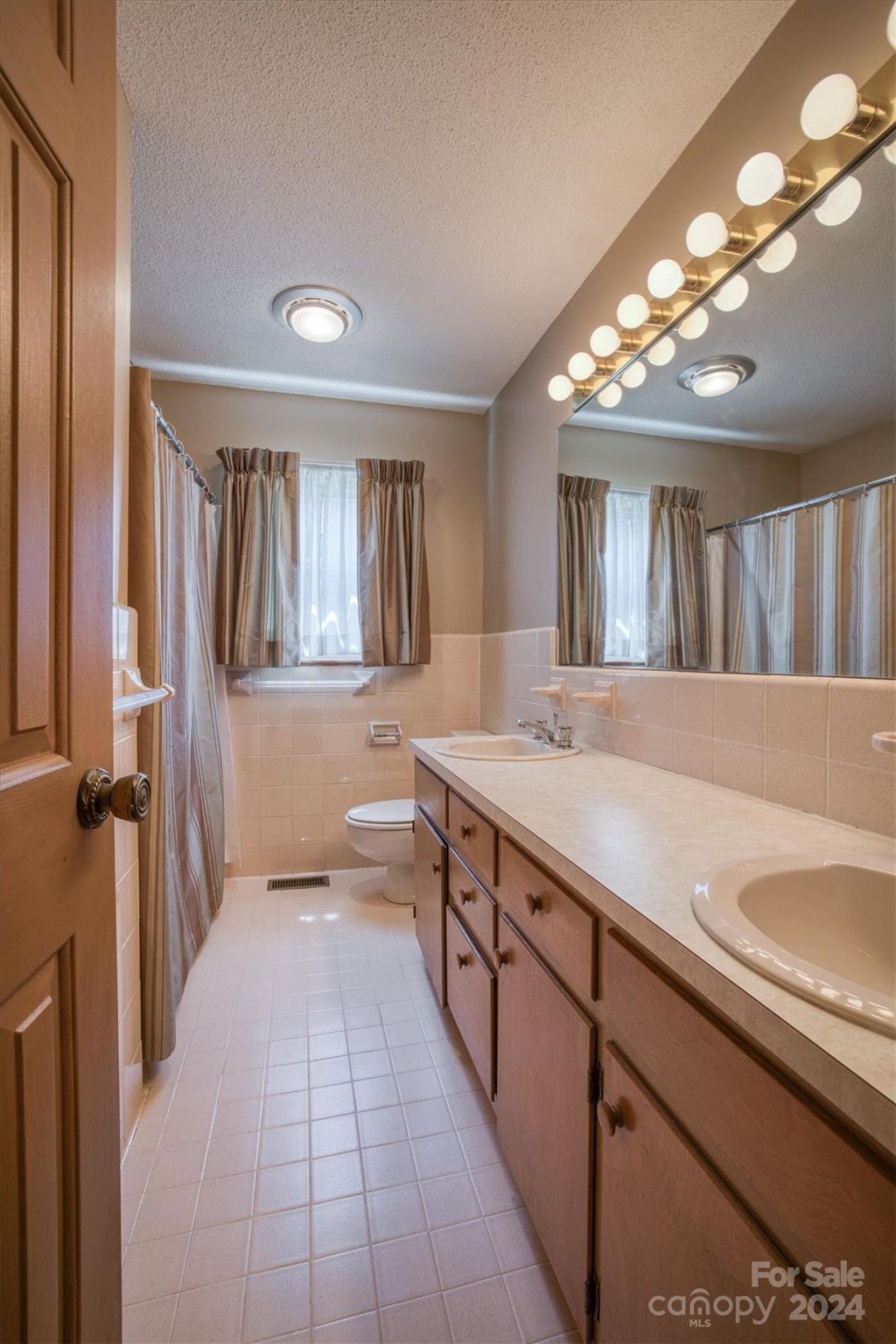 Pitts Park - Residential