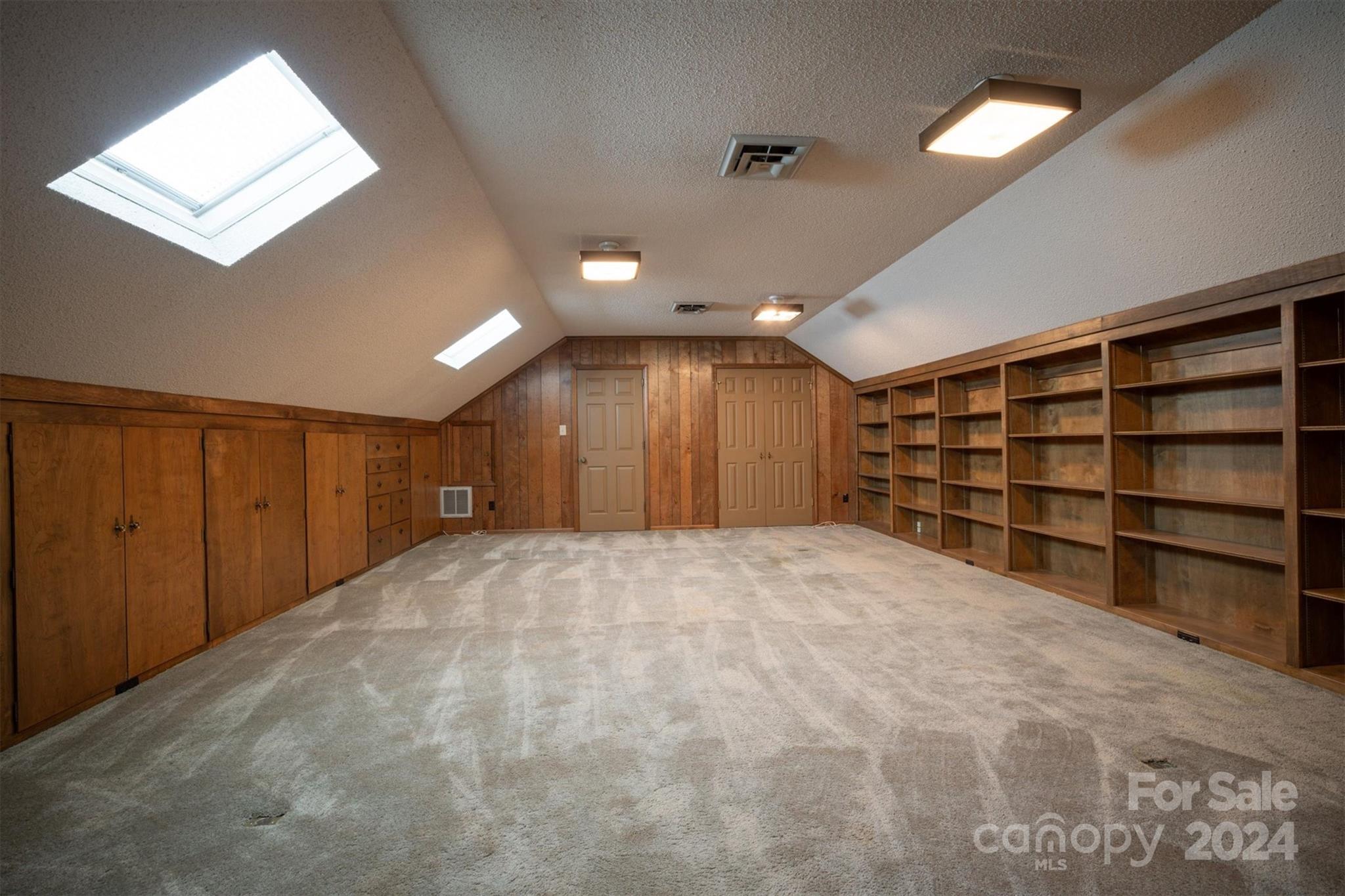 Pitts Park - Residential