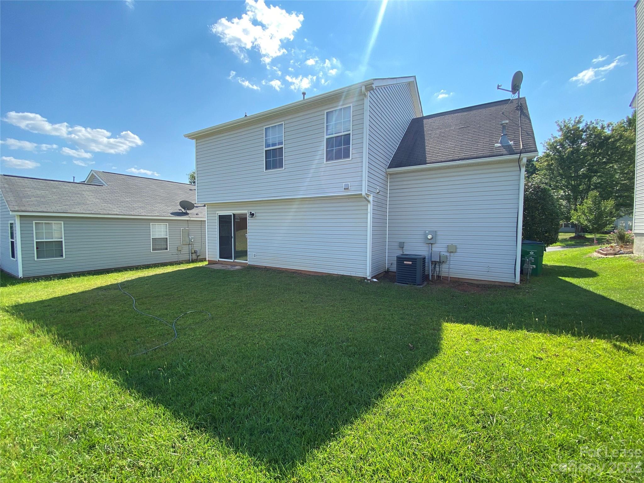 Stewarts Crossing - Residential Lease